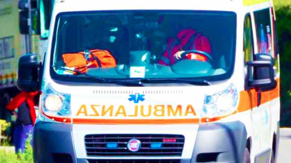 Schianto auto-moto a Bogogno: muore motociclista di 46 anni