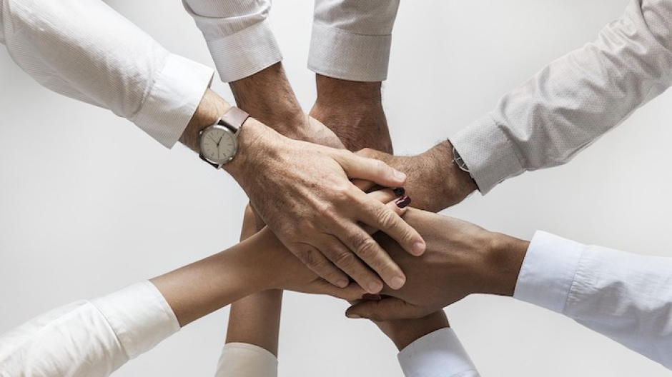 Terzo Settore: incontro online di CSVnet sul nuovo Bando 8 della Regione