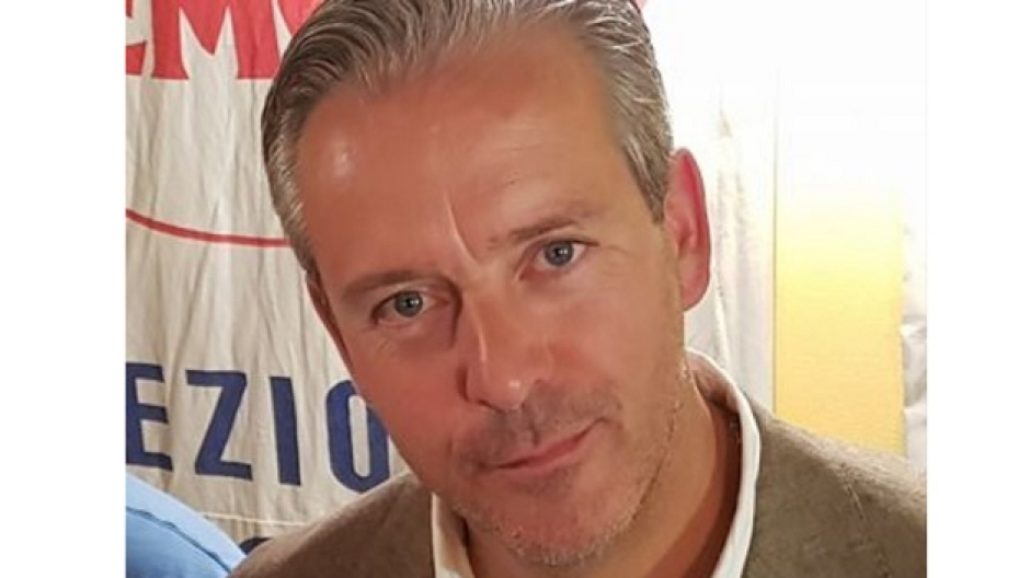 Giancarlo Locarni segue  Vannacci