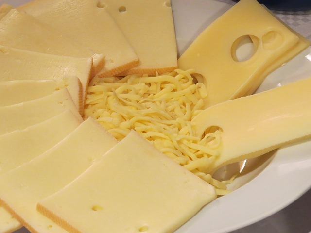Raclette vegana? Il Vallese insorge e il dibattito si... "scioglie"