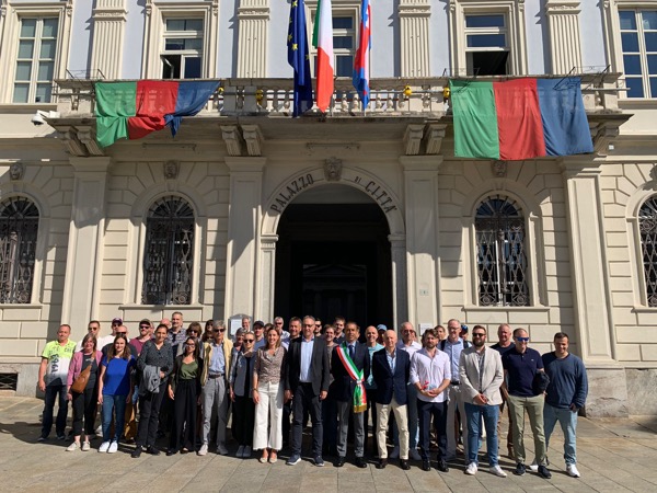 Ceo e dipendenti dell ferrovia Matterhorn-Gotthard-Bahn in visita a Domodossola